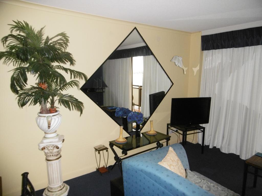 Trafalgar Towers Maroochydore Phòng bức ảnh