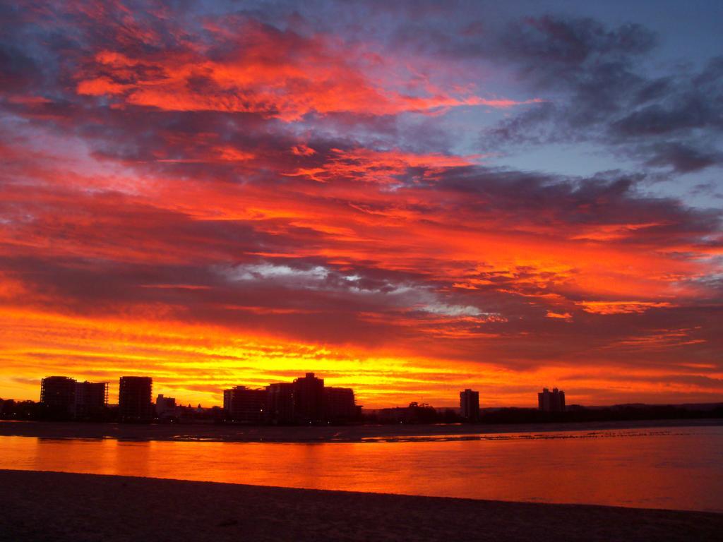 Trafalgar Towers Maroochydore Ngoại thất bức ảnh